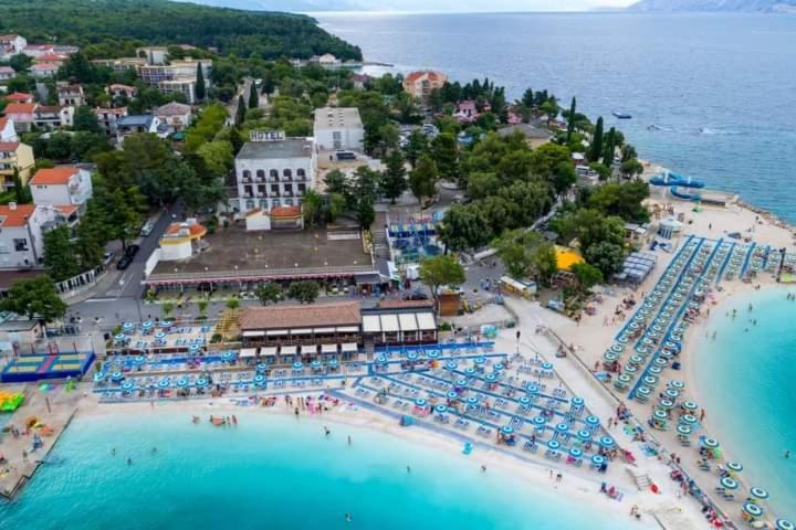 Apartmani Kramar Selce Exterior photo
