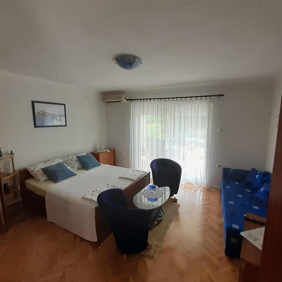 Apartmani Kramar Selce Exterior photo